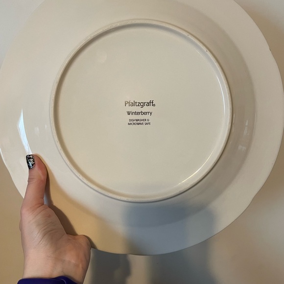 Pfaltzgraff Christmas plate - Picture 3 of 3